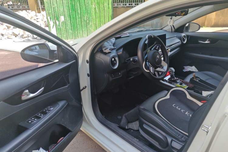 Used Kia K3 2019 1.5L CVT New Sharp Edition Driver Seat