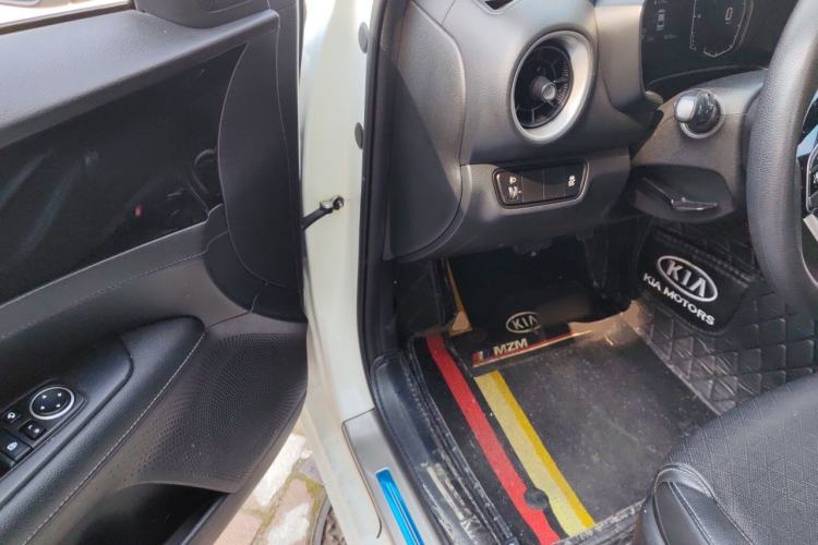 Used Kia K3 2019 1.5L CVT New Sharp Edition Driver Seat