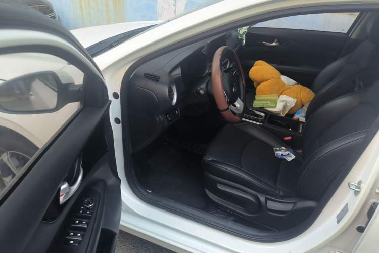 Used Kia K3 2019 1.5L CVT New Sharp Edition Driver Seat