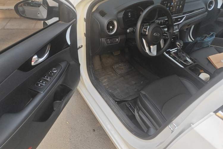 Used Kia K3 2019 1.5L CVT Smart Connectivity Version Driver Seat