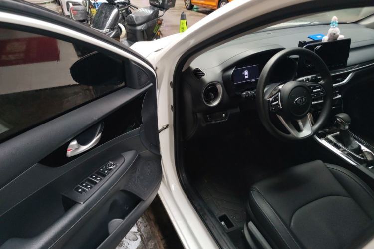 Used Kia K3 2019 1.5L CVT Smart Connectivity Version Driver Seat