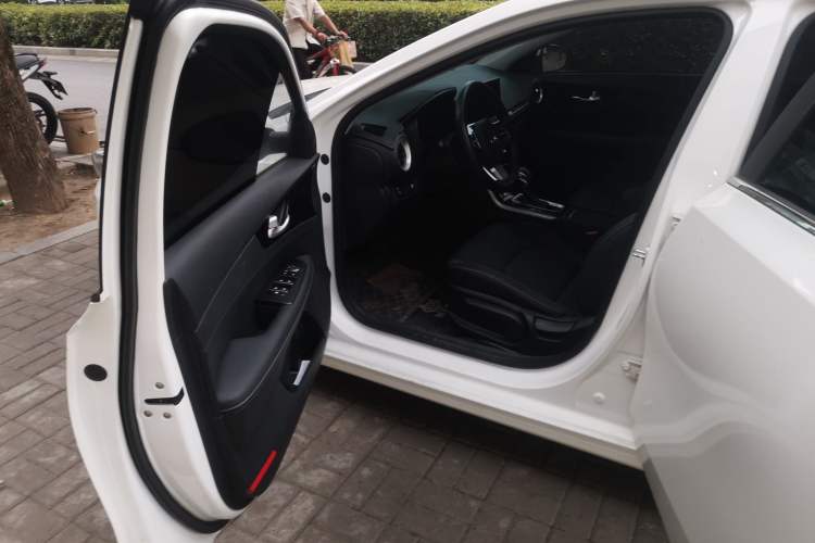Used Kia K3 2019 1.5L CVT New Sharp Edition Driver Seat
