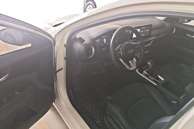Used Kia K3 2019 1.5L CVT Smart Connectivity Version Driver Seat