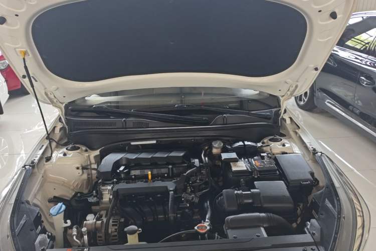 Used Kia K3 2019 1.5L CVT New Sharp Edition Engine Bay