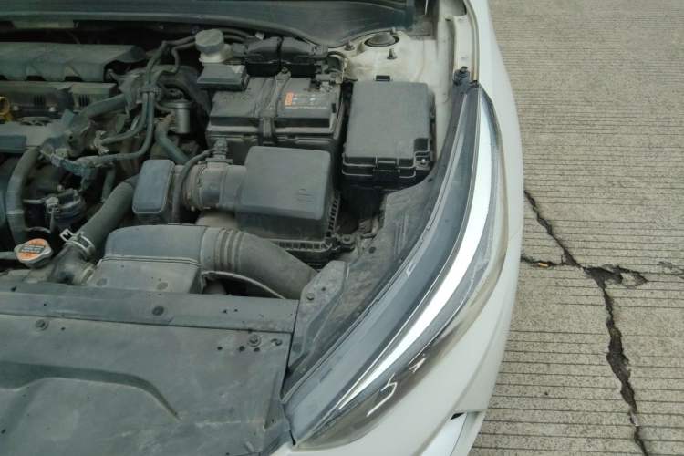 Used Kia K3 2019 1.5L CVT Smart Connectivity Version Engine Bay Left