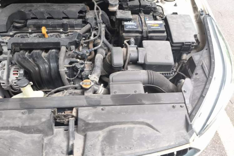 Used Kia K3 2019 1.5L CVT Smart Connectivity Version Engine Bay Left