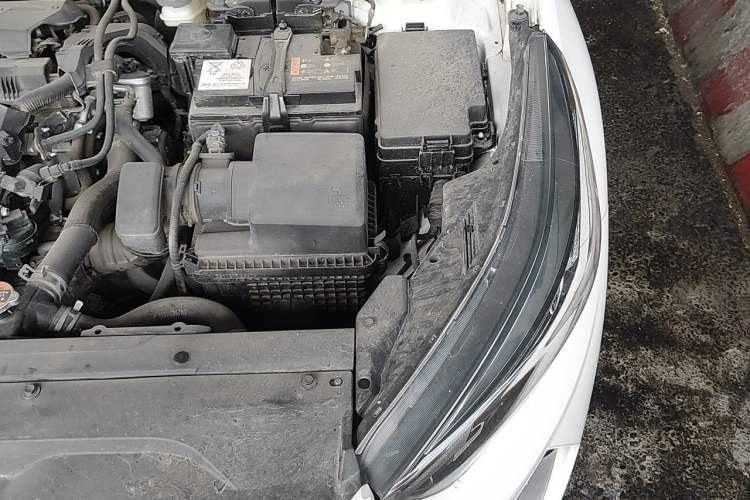 Used Kia K3 2019 1.5L CVT Smart Connectivity Version Engine Bay Left