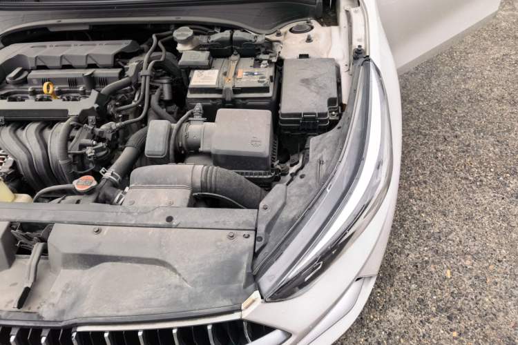 Used Kia K3 2019 1.5L CVT Smart Connectivity Version Engine Bay Left