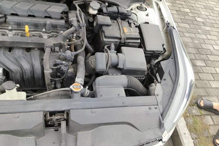 Used Kia K3 2019 1.5L CVT Smart Connectivity Version Engine Bay Left