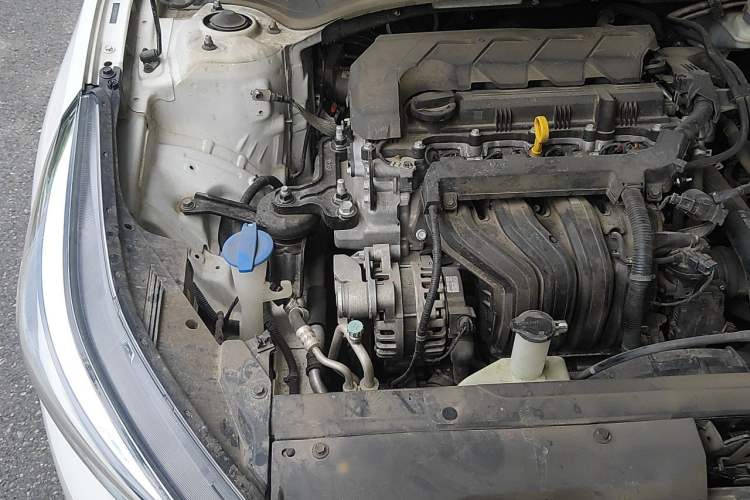 Used Kia K3 2019 1.5L CVT Smart Connectivity Version Engine Bay Right