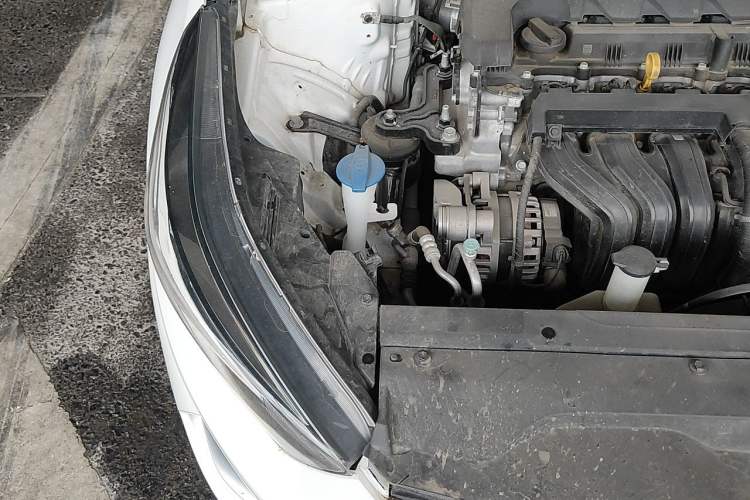 Used Kia K3 2019 1.5L CVT Smart Connectivity Version Engine Bay Right
