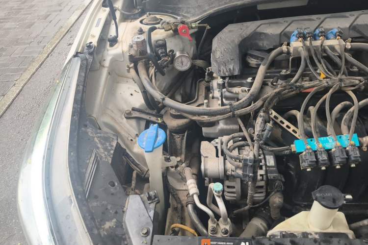 Used Kia K3 2019 1.5L CVT Smart Connectivity Version Engine Bay Right