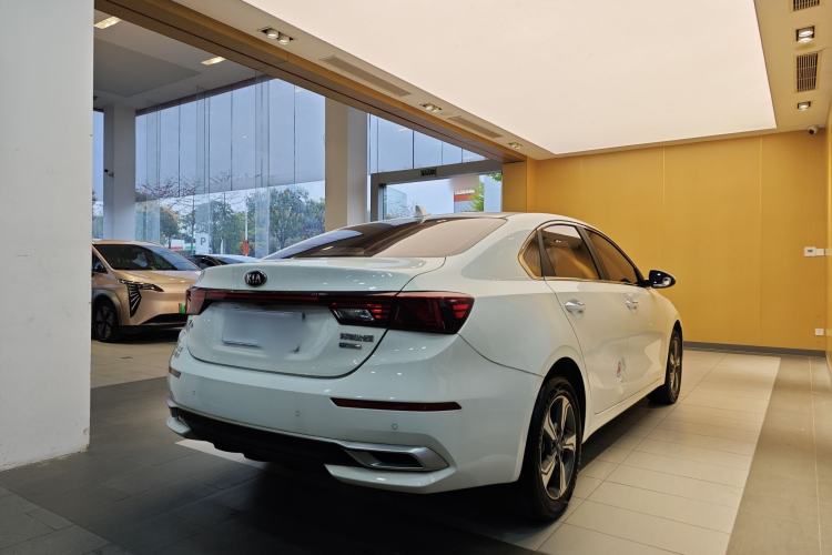 Used Kia K3 2019 1.5L CVT Smart Connectivity Version Exterior 2