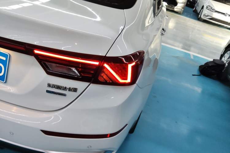 Used Kia K3 2019 1.5L CVT Smart Connectivity Version Exterior 3