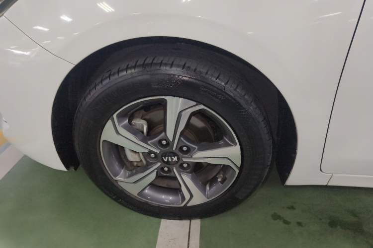 Used Kia K3 2019 1.5L CVT Smart Connectivity Version Exterior 4