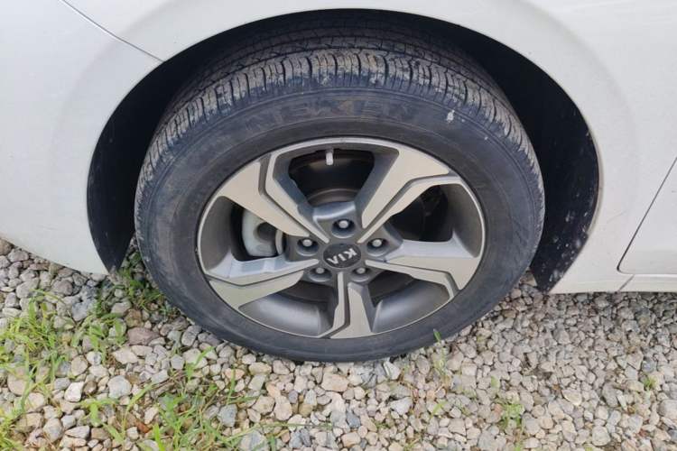 Used Kia K3 2019 1.5L CVT Smart Connectivity Version Exterior 4