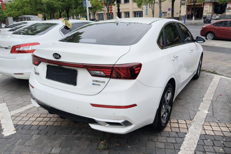 Used Kia K3 2019 1.5L CVT New Sharp Edition Exterior 5