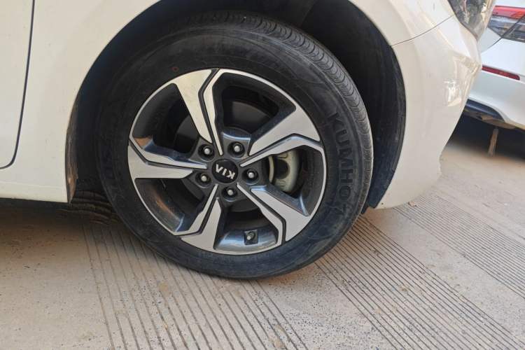 Used Kia K3 2019 1.5L CVT Smart Connectivity Version Exterior 7
