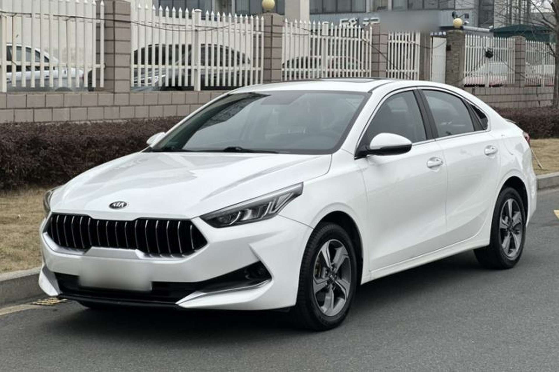 Used Kia K3 2019 1.5L CVT Smart Connectivity Version Front Left 45 Deg