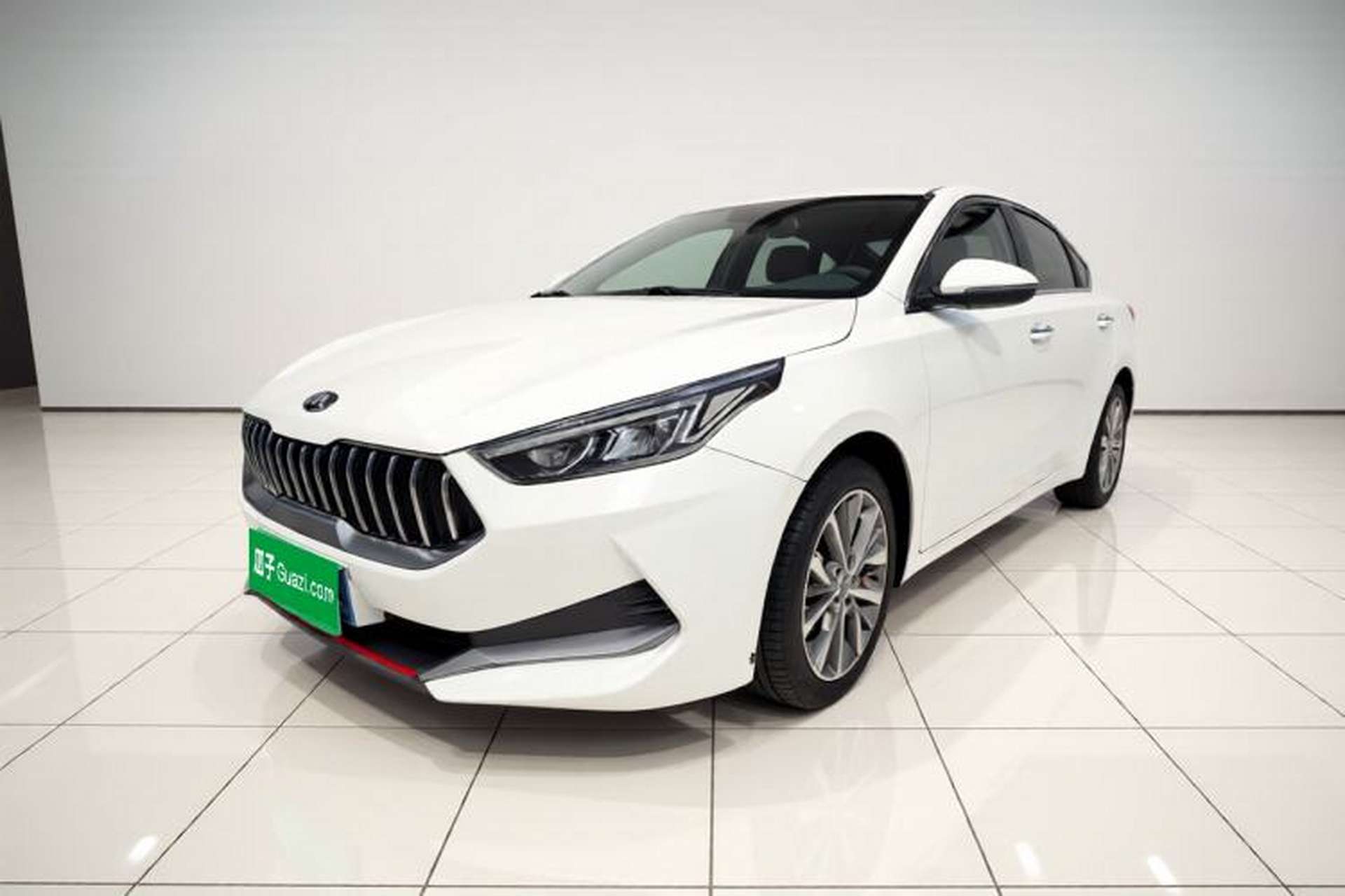 Used Kia K3 2019 1.4T DCT GT-Line New Edge Sport Edition Front Left 45 Deg