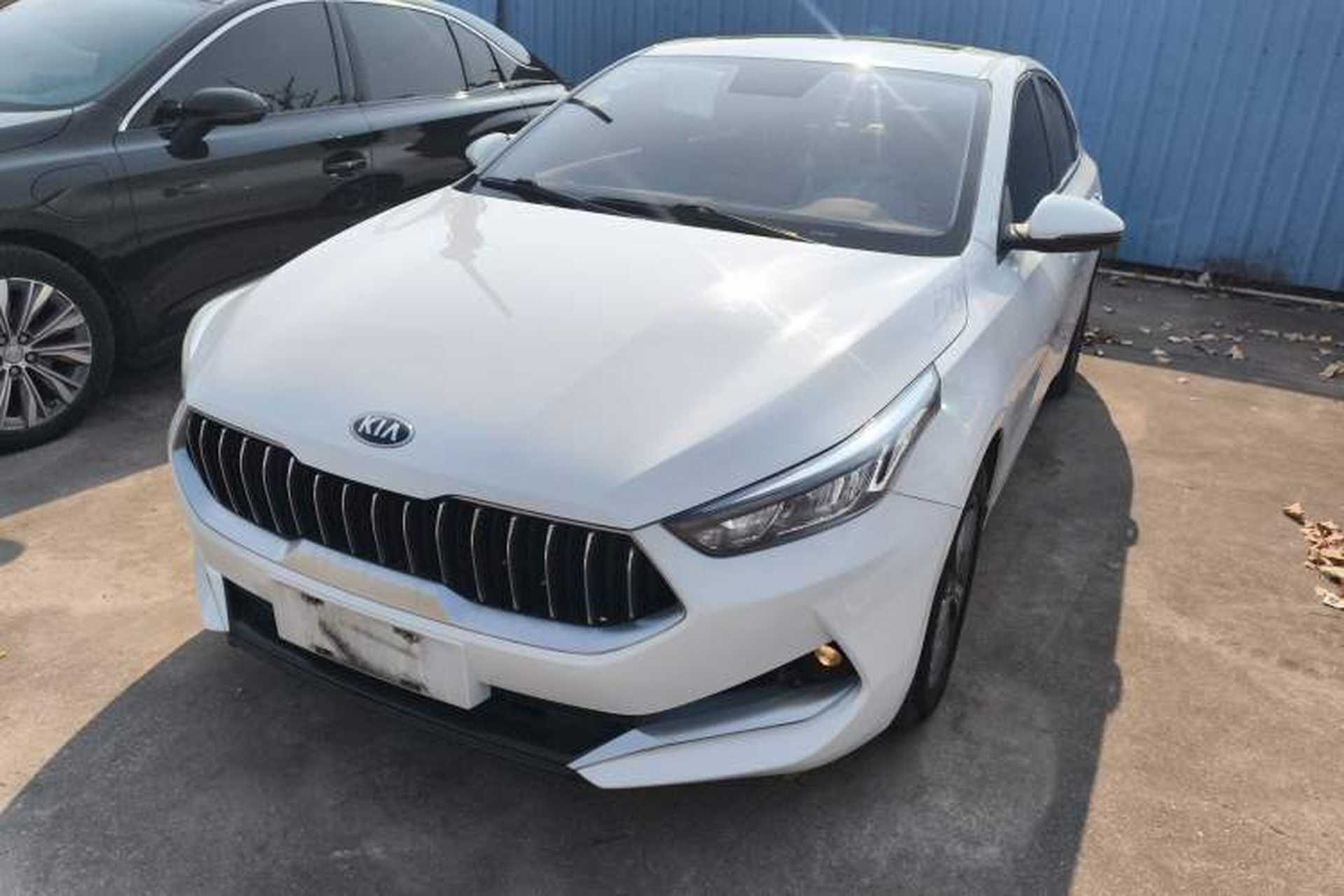 Used Kia K3 2019 1.5L CVT Smart Connectivity Version Front Left 45 Deg
