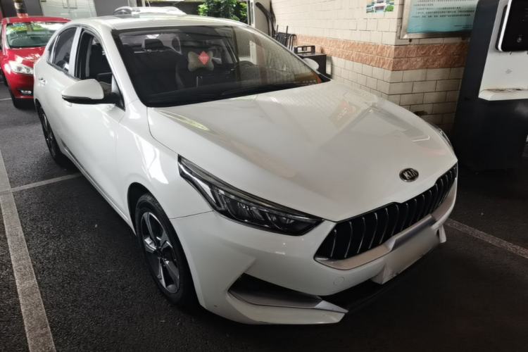 Used Kia K3 2019 1.5L CVT Smart Connectivity Version Front Right 45 Deg