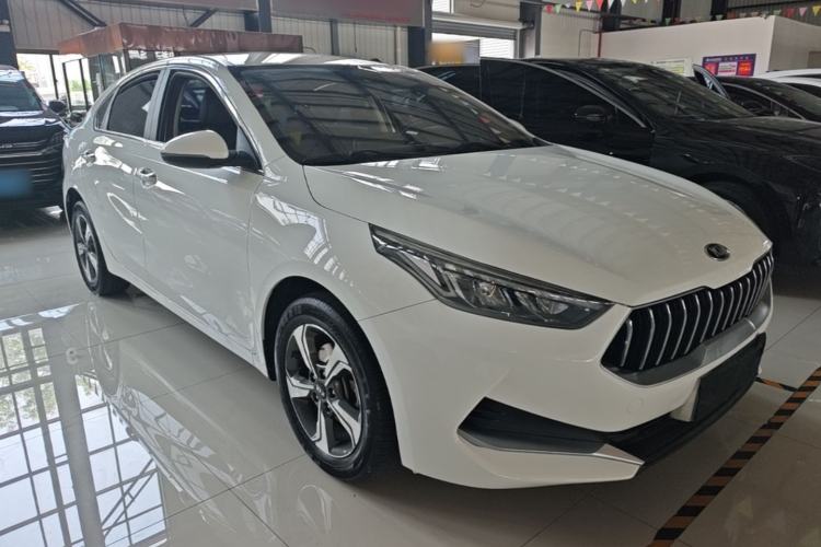 Used Kia K3 2019 1.5L CVT New Sharp Edition Front Right 45 Deg