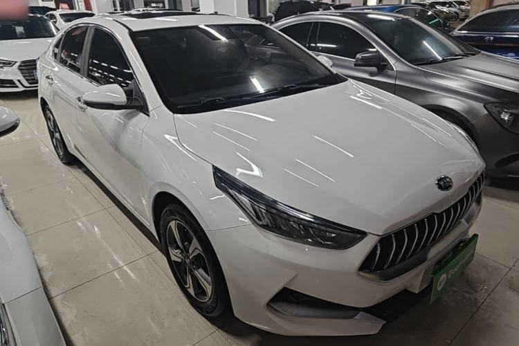 Used Kia K3 2019 1.5L CVT Smart Connectivity Version Front Right 45 Deg