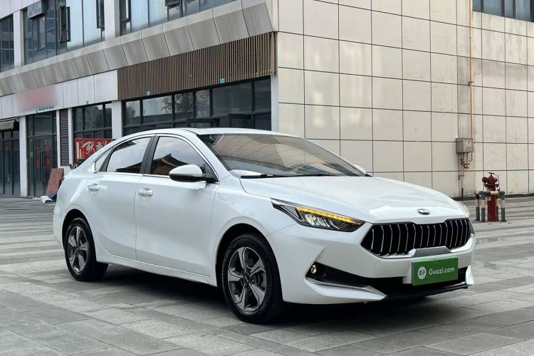 Used Kia K3 2019 1.5L CVT Smart Connectivity Version Front Right 45 Deg
