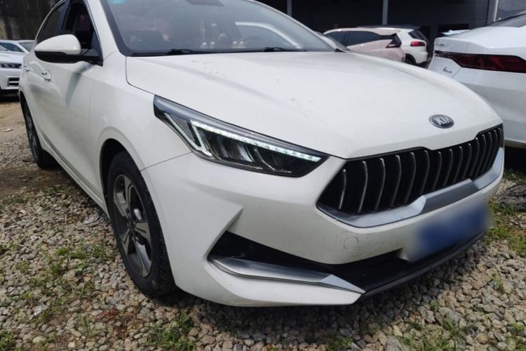 Used Kia K3 2019 1.5L CVT Smart Connectivity Version Front Right 45 Deg