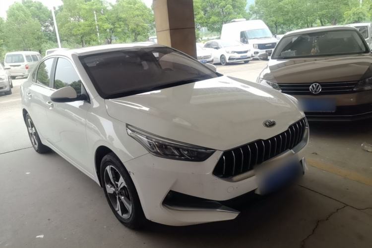Used Kia K3 2019 1.5L CVT Smart Connectivity Version Front Right 45 Deg