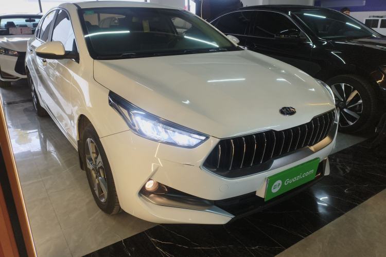 Used Kia K3 2019 1.5L CVT Smart Connectivity Version Front Right 45 Deg