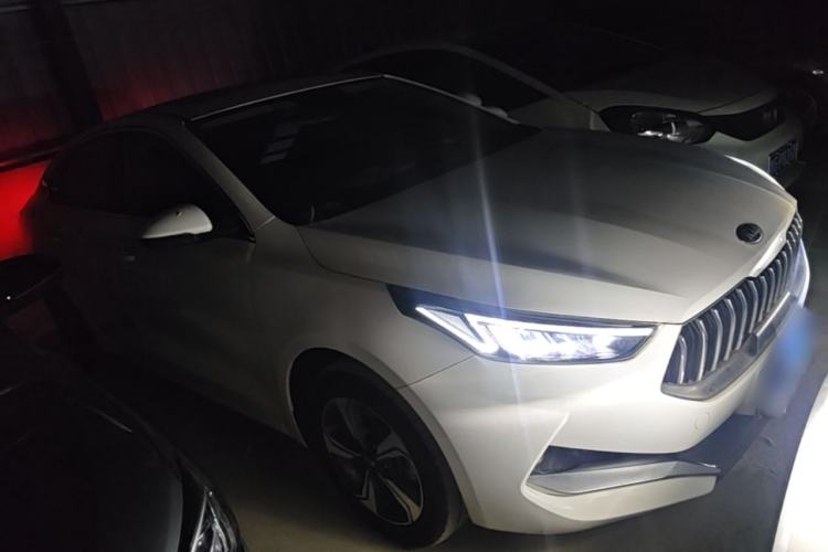 Used Kia K3 2019 1.5L CVT Smart Connectivity Version Front Right 45 Deg