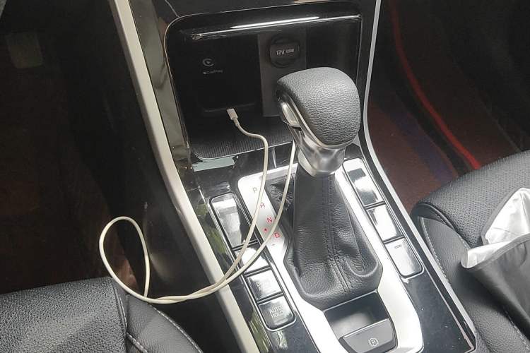 Used Kia K3 2019 1.5L CVT Smart Connectivity Version Gear Lever