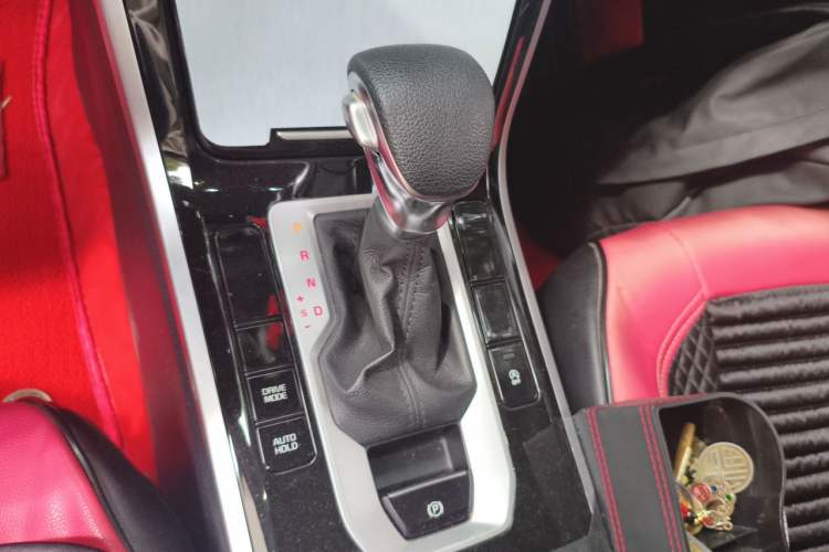 Used Kia K3 2019 1.5L CVT Smart Connectivity Version Gear Lever