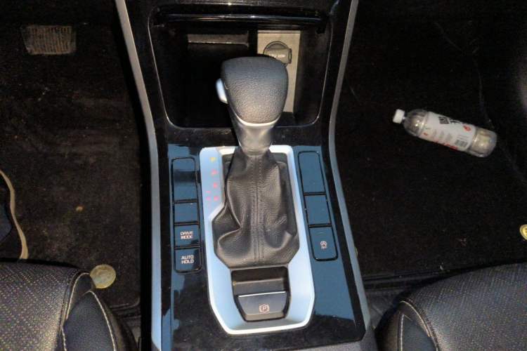 Used Kia K3 2019 1.5L CVT Smart Connectivity Version Gear Lever