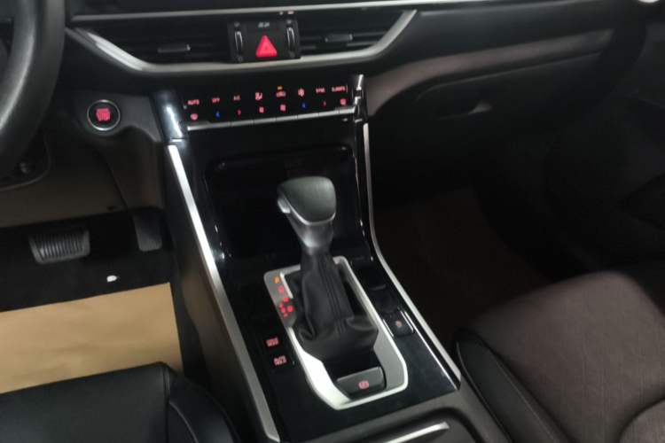 Used Kia K3 2019 1.5L CVT Smart Connectivity Version Gear Lever