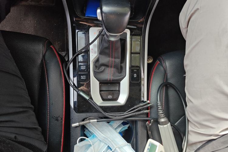 Used Kia K3 2019 1.4T DCT GT-Line New Edge Sport Edition Gear Lever