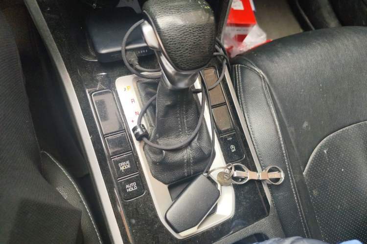 Used Kia K3 2019 1.5L CVT Smart Technology Edition Gear Lever