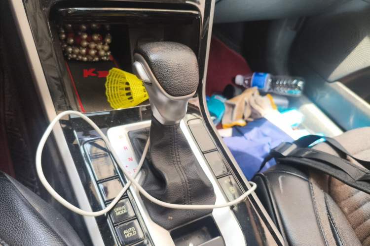 Used Kia K3 2019 1.5L CVT Smart Connectivity Version Gear Lever