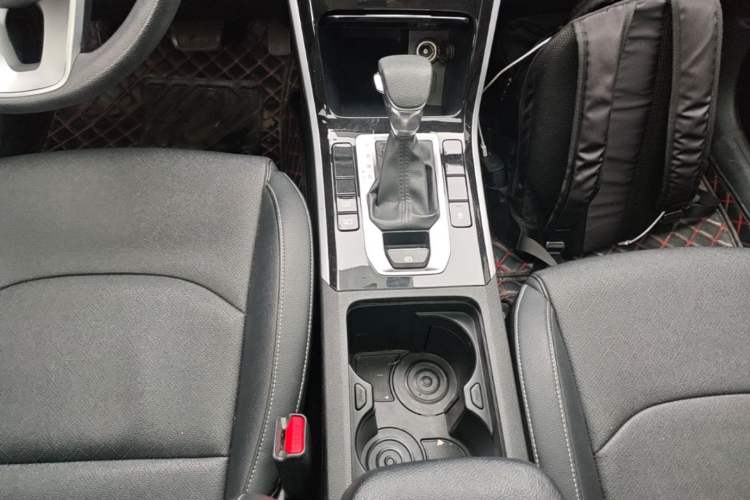 Used Kia K3 2019 1.5L CVT Smart Connectivity Version Gear Lever