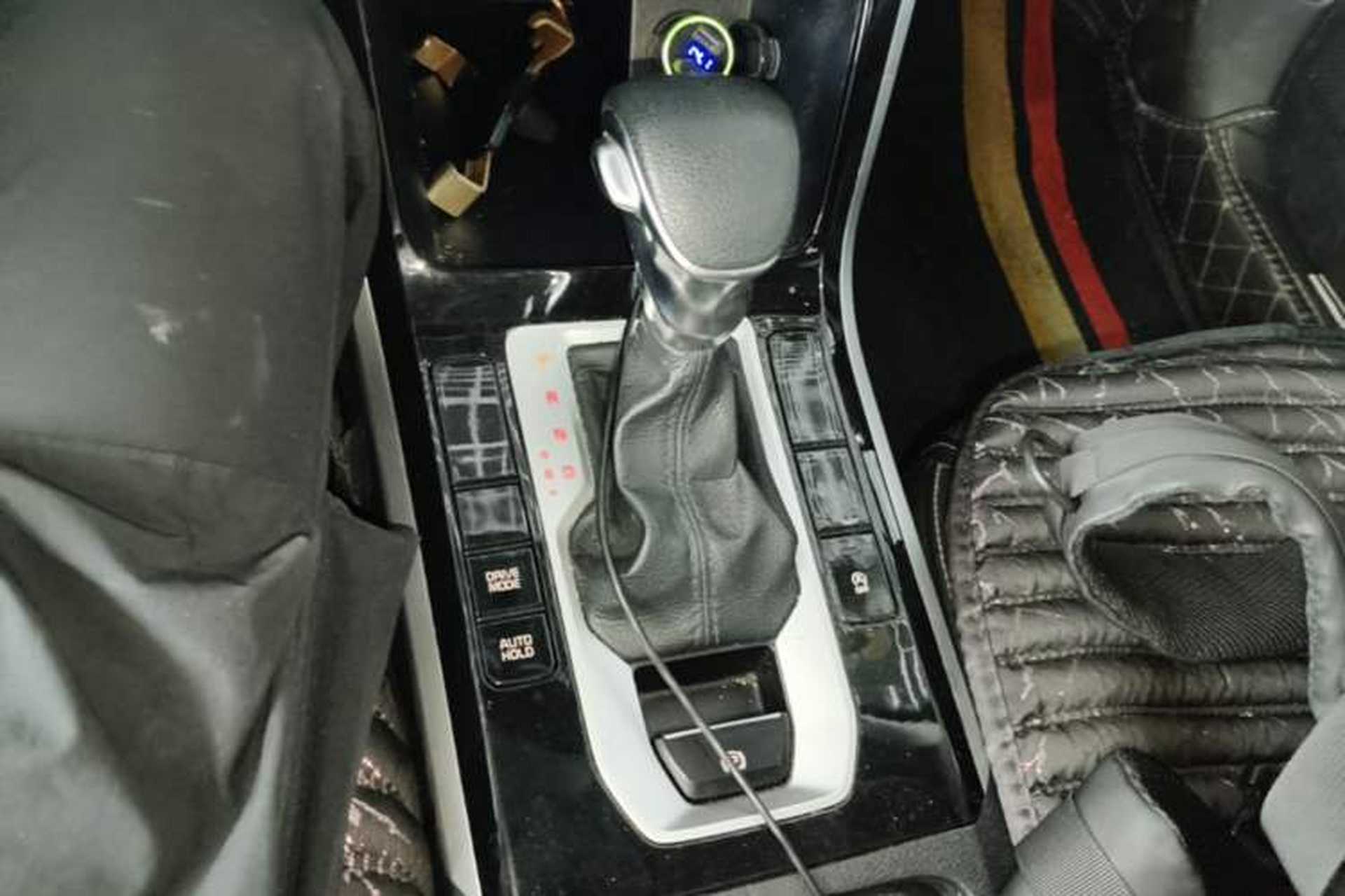 Used Kia K3 2019 1.5L CVT Smart Connectivity Version Gear Lever