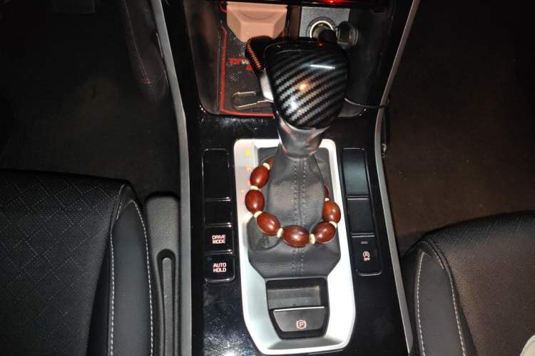 Used Kia K3 2019 1.5L CVT New Sharp Edition Gear Lever