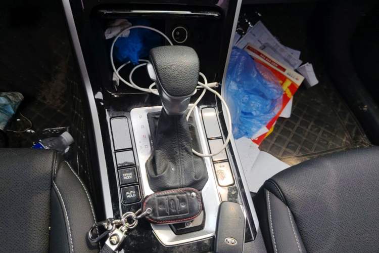 Used Kia K3 2019 1.5L CVT Smart Connectivity Version Gear Lever