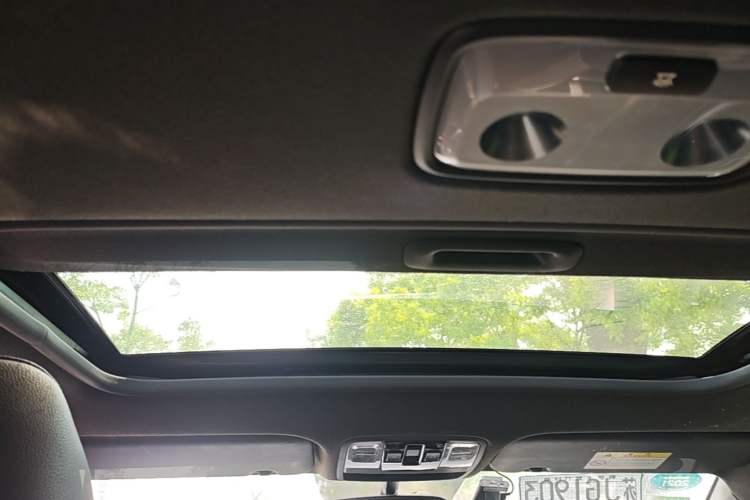 Used Kia K3 2019 1.4T DCT GT-Line Smart Enjoyment Sport Edition Headliner