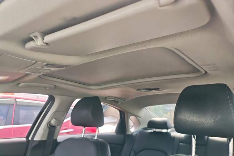 Used Kia K3 2019 1.5L CVT Smart Connectivity Version Headliner