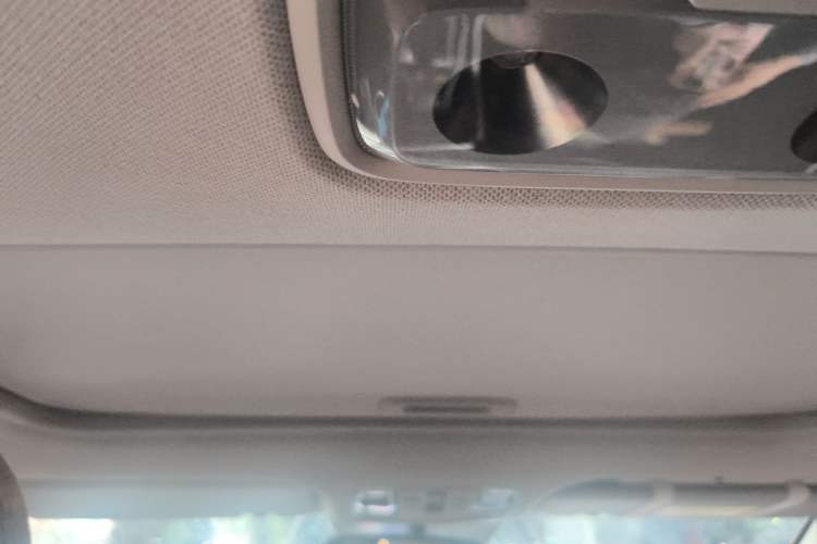 Used Kia K3 2019 1.5L CVT Smart Connectivity Version Headliner
