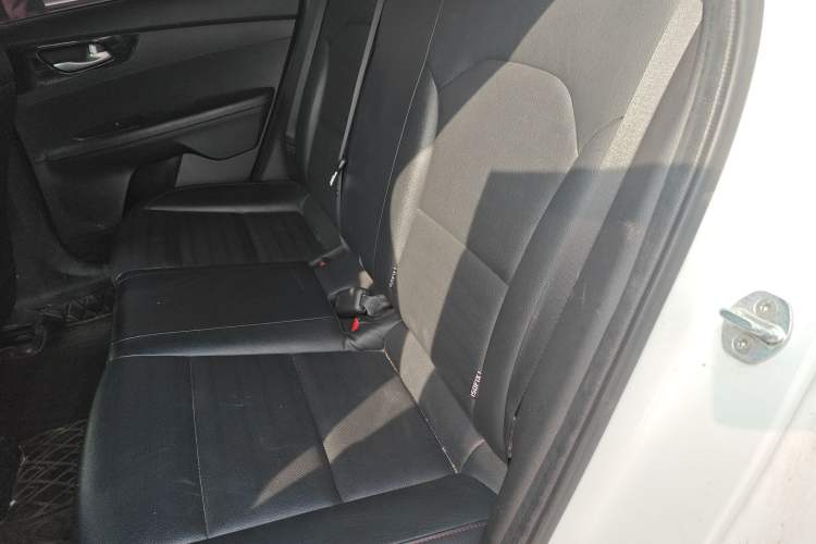 Used Kia K3 2019 1.4T DCT GT-Line New Edge Sport Edition Interior 4