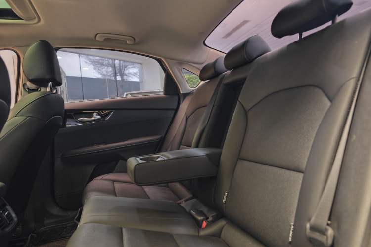 Used Kia K3 2019 1.5L CVT Smart Connectivity Version Interior 4