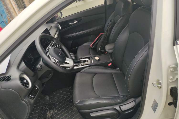 Used Kia K3 2019 1.5L CVT New Sharp Edition Left Front Seat